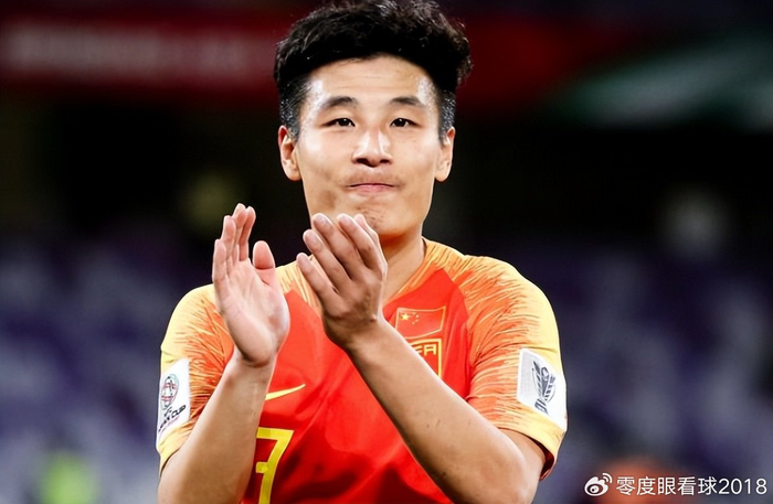 国足最新动态：中场调整一人，第一队长易主，张玉宁让位毫无争议|武磊|高天意|程进|上海申花足球俱乐部|中国男足_新浪体育_新浪新闻